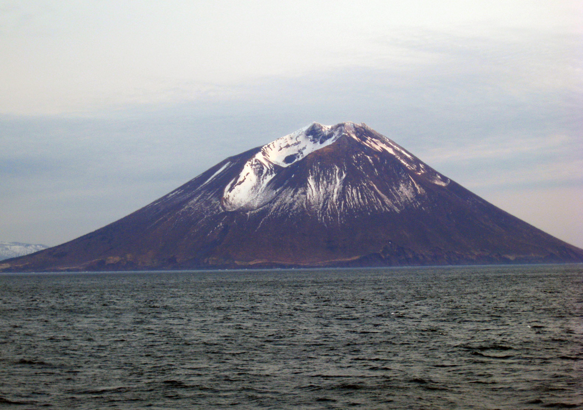 Вулкан Тятя
