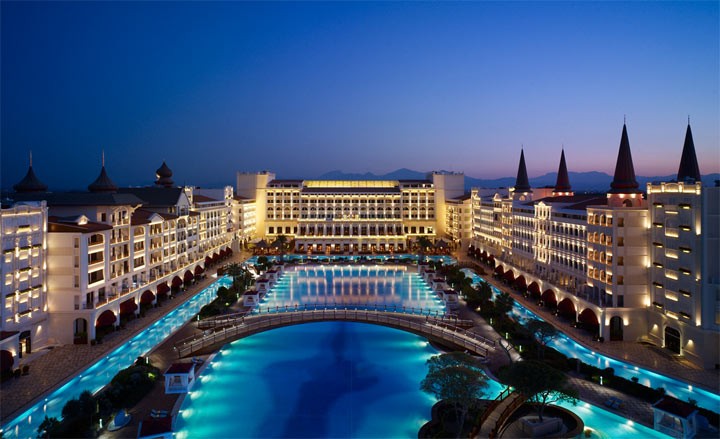 Mardan Palace
